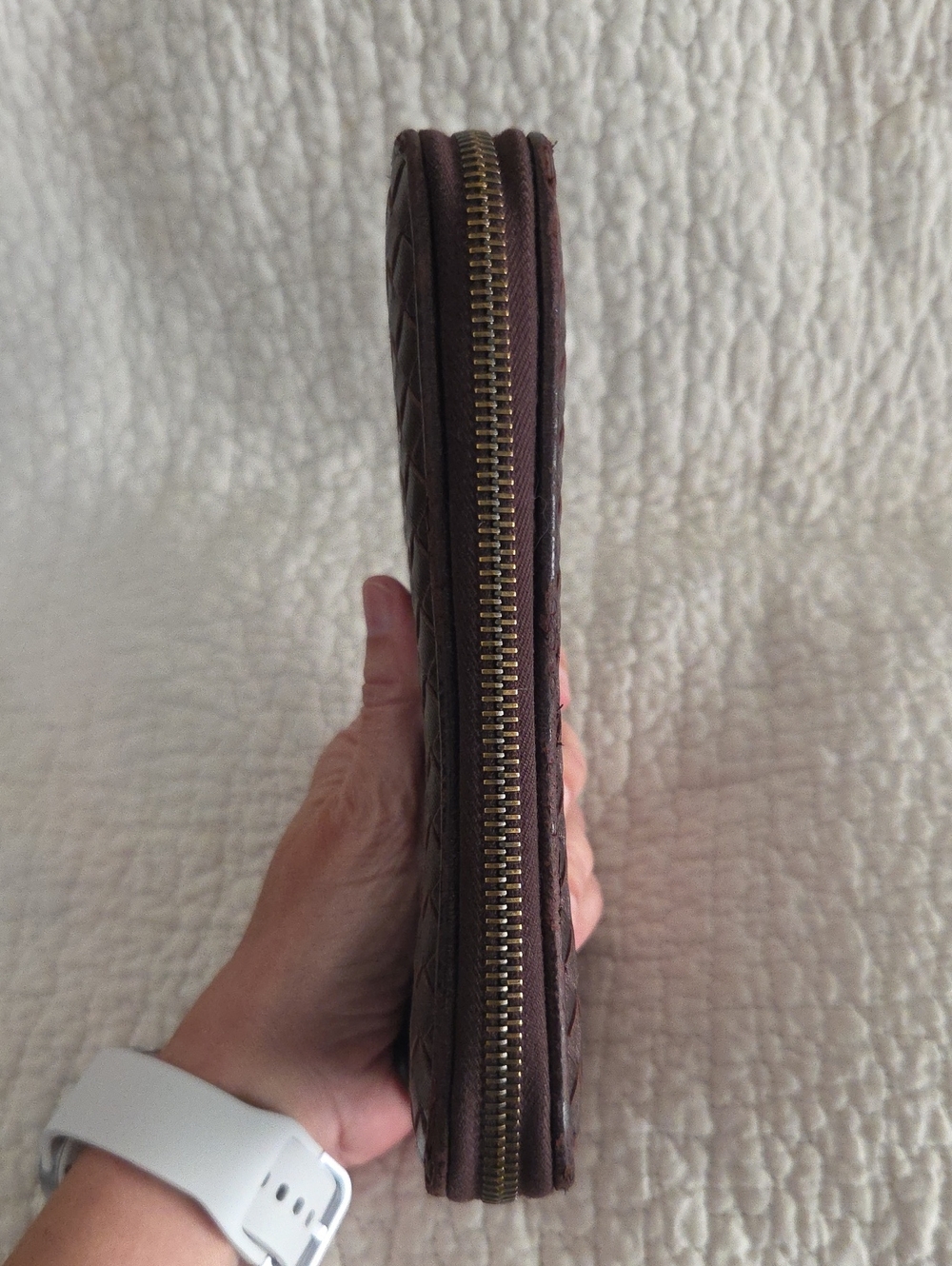 Bottega Veneta Textured Zippered Long Wallet in Shimmery Dark Bronze - Picture 11 of 15